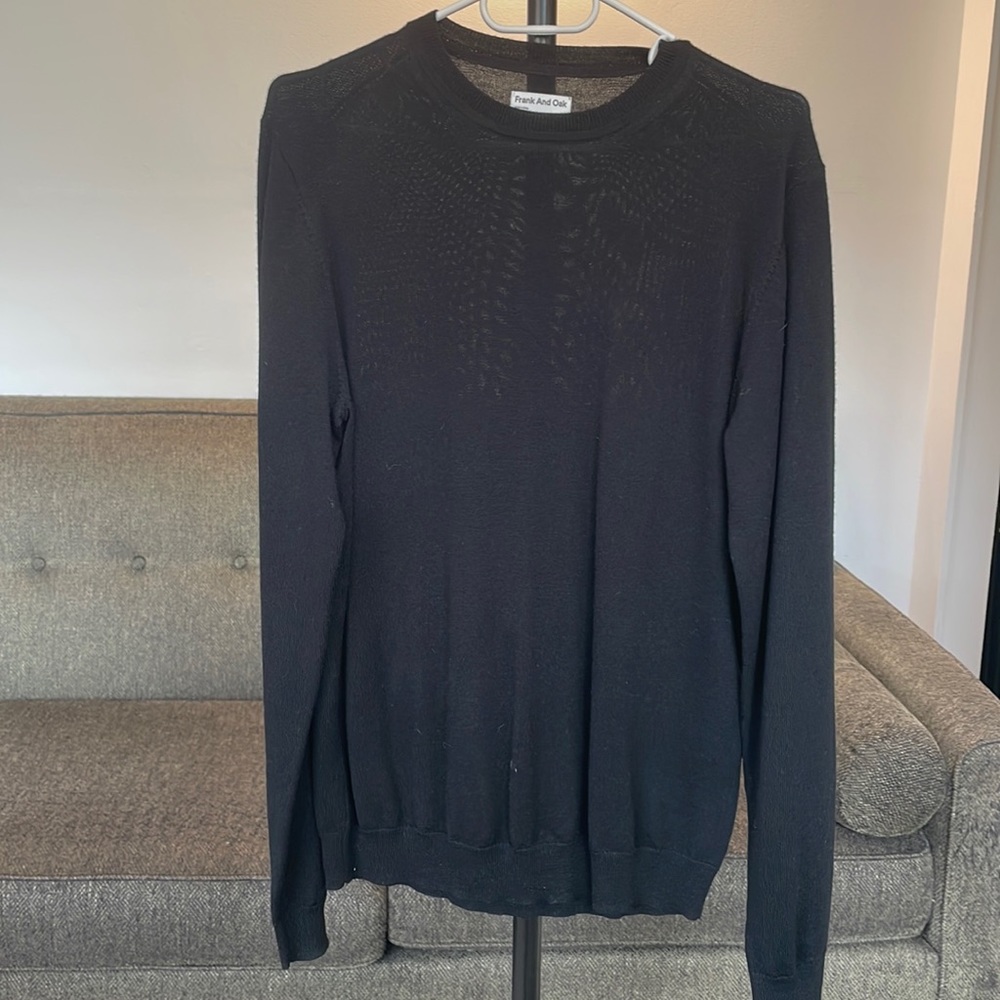 Small Frank and Oak 100% Merino wool black sweater